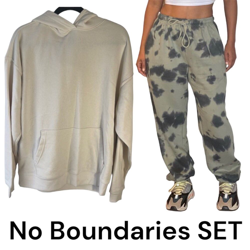 Men's Women’s AutumnWinter PatternCasual Two-PieceSet HoodedSweatshirt Pants Set - Picture 3 of 16